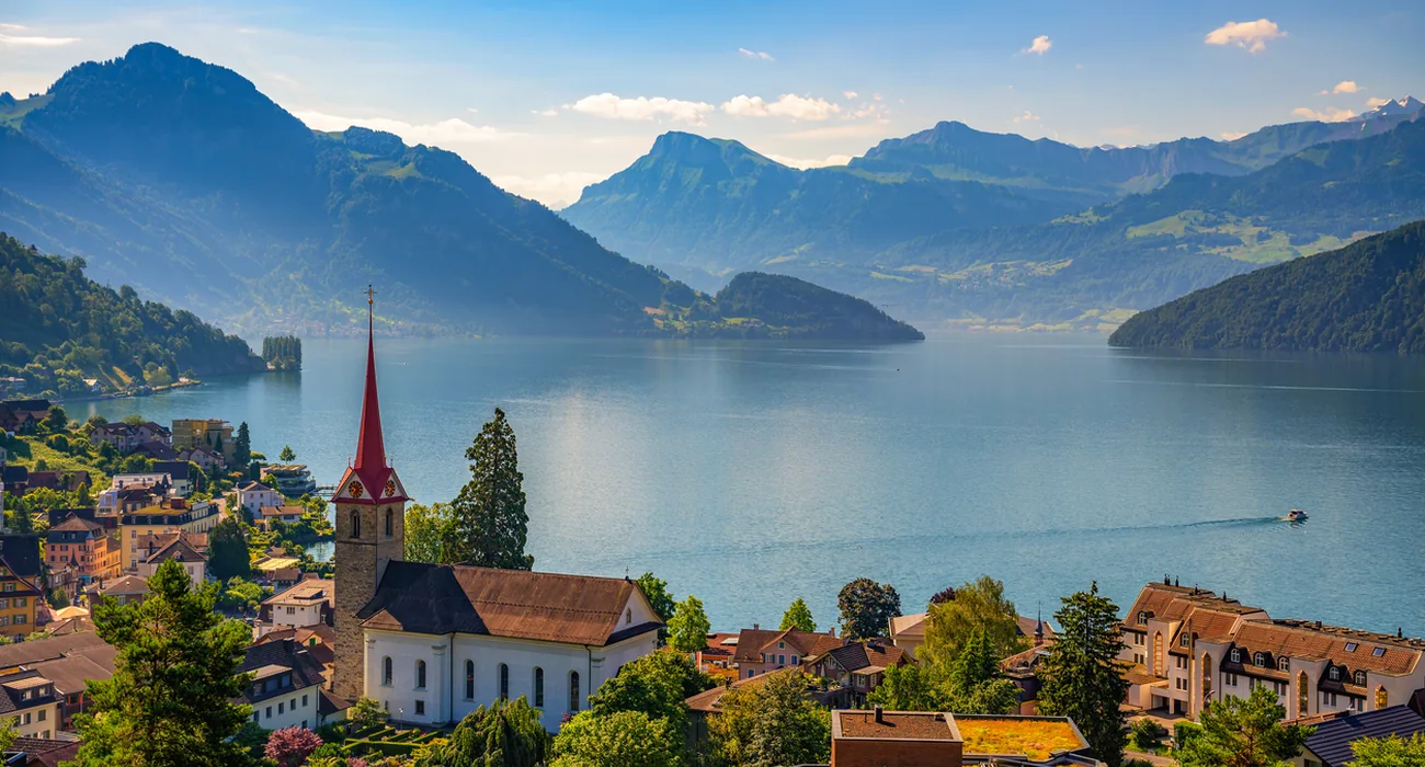 Paisaje del lago Lemán en Suiza